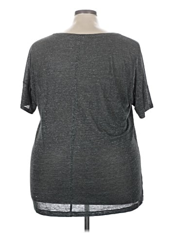 Old Navy Short Sleeve T-Shirt (view 2)