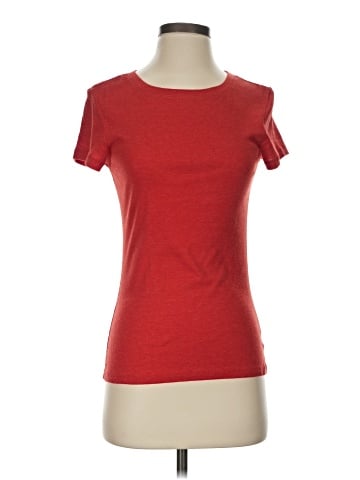 Old Navy Short Sleeve T-Shirt (view 1)