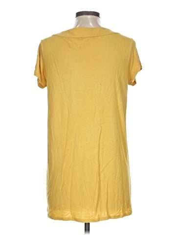 Daisy Fuentes Short Sleeve T-Shirt (view 2)