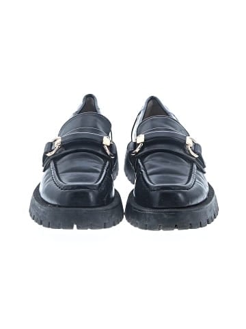 Zara Flats (view 2)