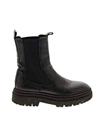 Zara Ankle Boots (view 2)