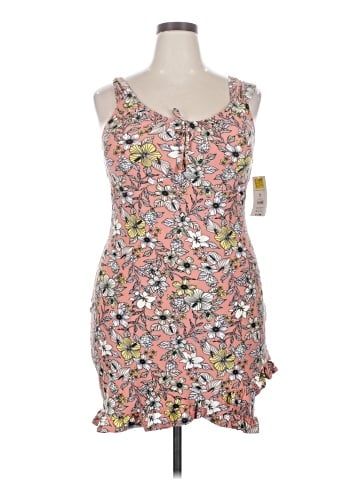 No Boundaries Casual Dress (view 1)