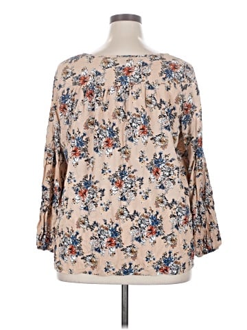 Suzanne Betro 3/4 Sleeve Blouse (view 2)