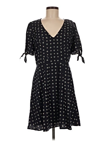 19 Cooper Casual Dress (view 1)