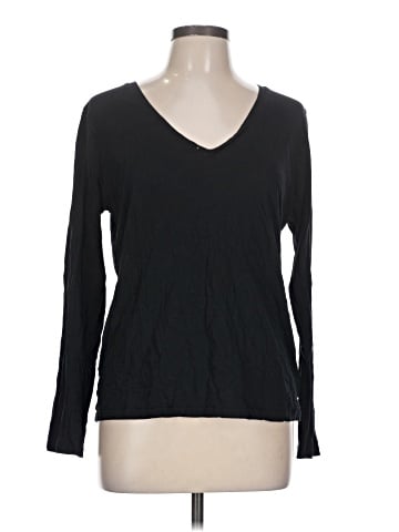 Essentials Long Sleeve T-Shirt (view 1)