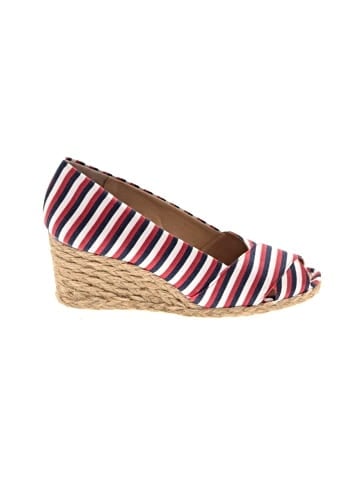 Adrienne Vittadini Wedges (view 1)