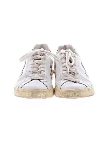 VEJA Sneakers (view 2)