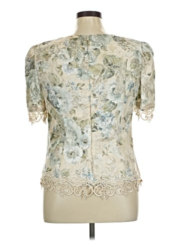 Cachet Short Sleeve Blouse (view 2)