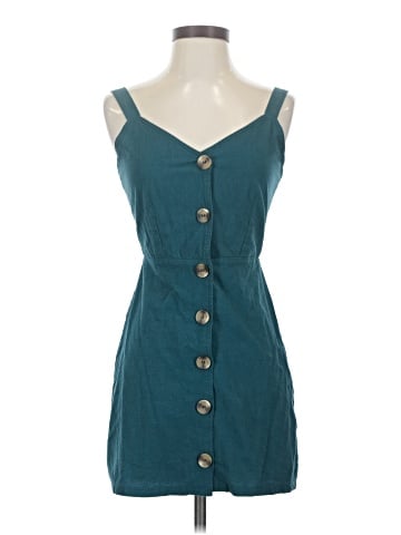 Me To We Sleeveless Button-Down Shirt (view 1)