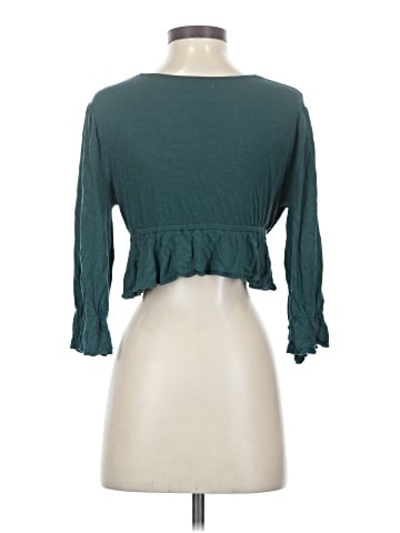 Urban Outfitters 3/4 Sleeve T-Shirt (view 2)