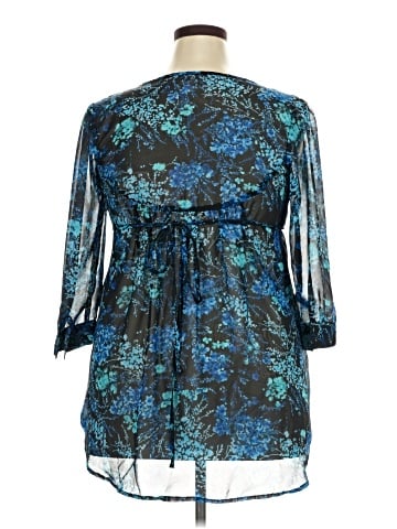 Xhilaration 3/4 Sleeve Blouse (view 2)