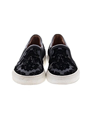 Givenchy Sneakers (view 2)