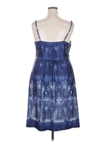 Venus Cocktail Dress (view 2)