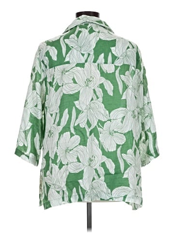 Tahari Short Sleeve Blouse (view 2)