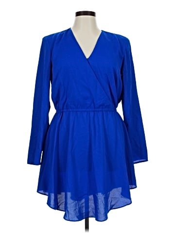 Bar III Casual Dress (view 1)