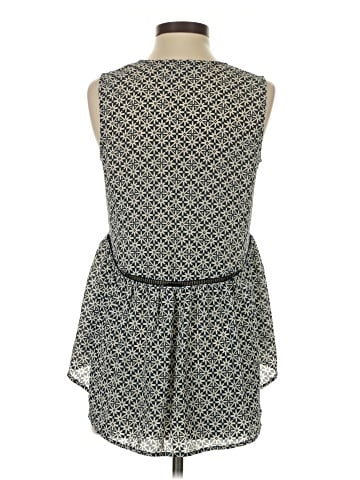 1.State Sleeveless Blouse (view 2)