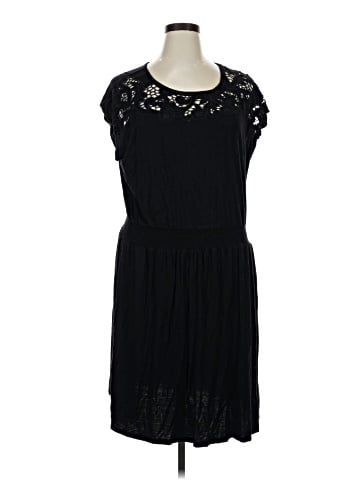 Apt. 9 Casual Dress (view 1)
