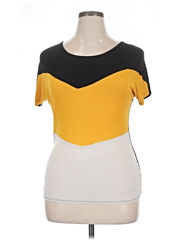 Discreet Short Sleeve T-Shirt (view 1)