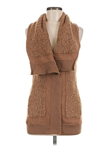 Leifsdottir Cardigan (view 1)