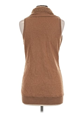 Leifsdottir Cardigan (view 2)