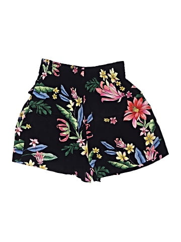 Zara Basic Shorts (view 2)
