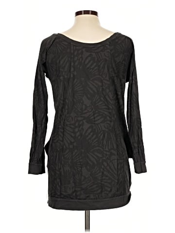 FLY London 3/4 Sleeve T-Shirt (view 2)