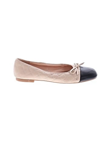 Unbranded Flats (view 1)