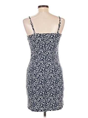 Old Navy Casual Dress (view 2)