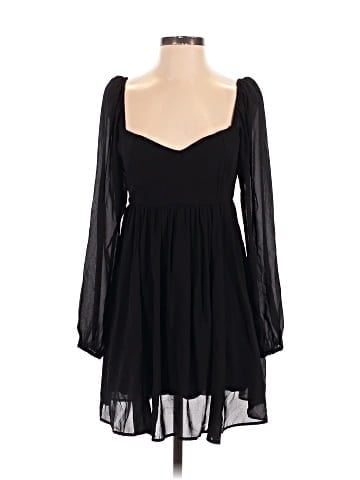 Abercrombie & Fitch Cocktail Dress (view 1)