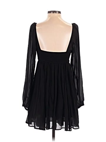 Abercrombie & Fitch Cocktail Dress (view 2)