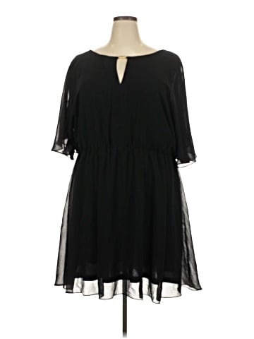 City Chic 3/4 Sleeve Top (view 1)
