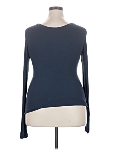 Hinge Long Sleeve Top (view 2)