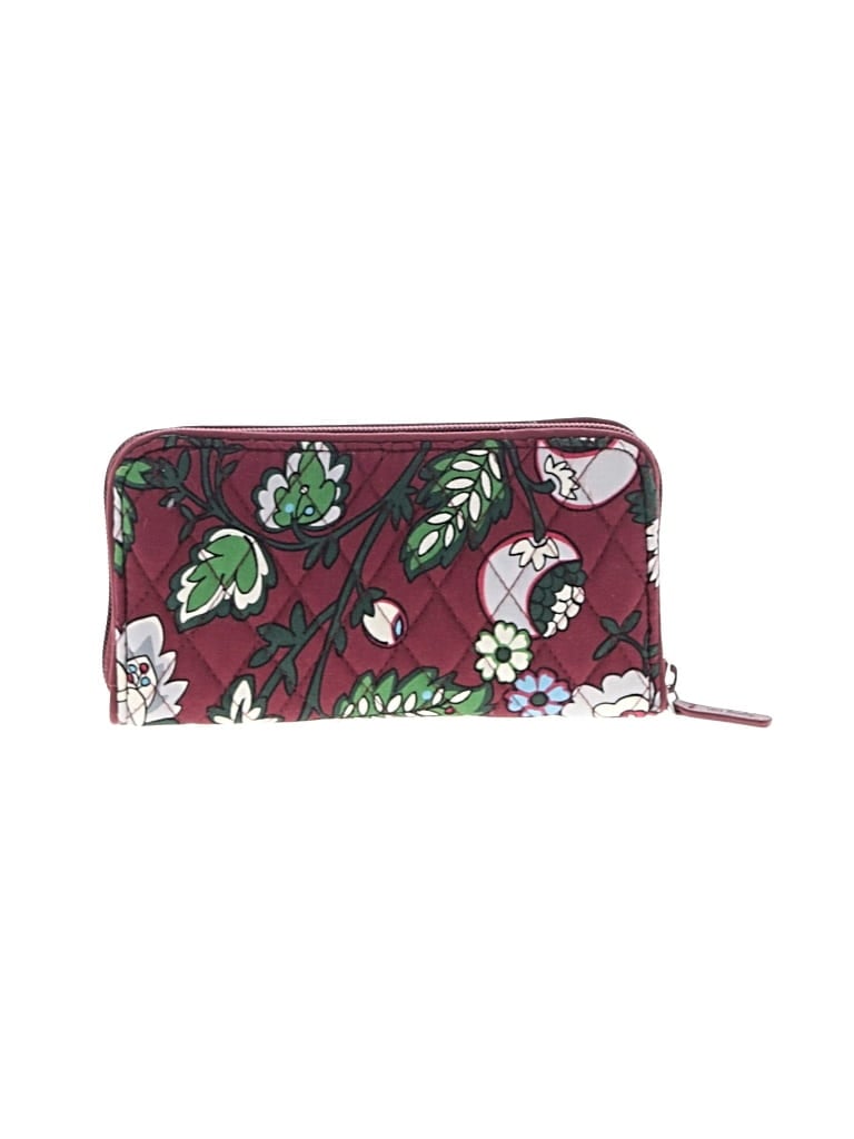 Pre-owned Vera Bradley Wallet In Burgundy