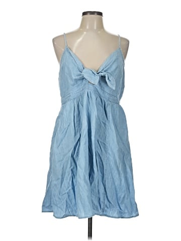 Old Navy Casual Dress (view 1)
