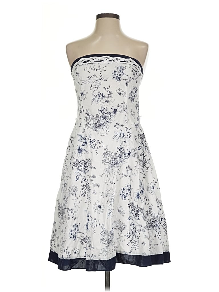Pre-owned Teeze Me Cocktail Dress In Ivory