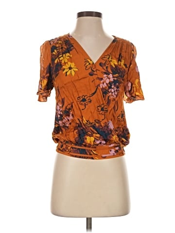 Tiny Short Sleeve Blouse (view 1)