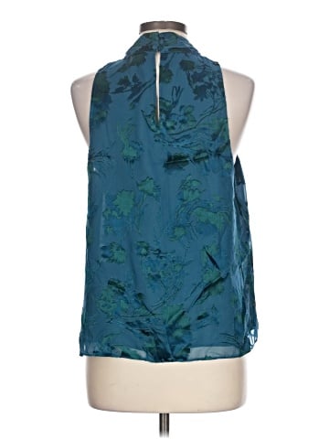 Cinq à Sept Sleeveless Blouse (view 2)