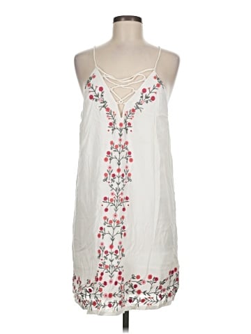Willow & Clay Casual Dress (view 1)