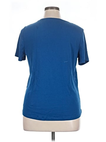 Chico's Short Sleeve T-Shirt (view 2)