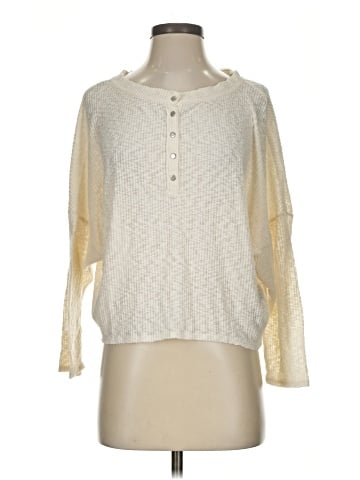 Urban Outfitters Long Sleeve T-Shirt (view 1)