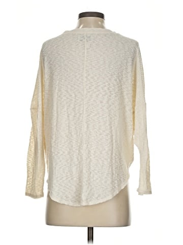 Urban Outfitters Long Sleeve T-Shirt (view 2)