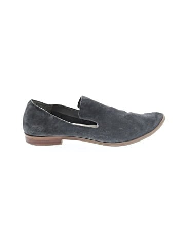 Crown Vintage Flats (view 1)