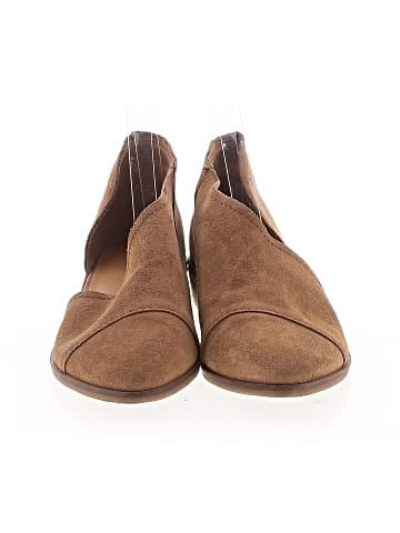 Crown Vintage Flats (view 2)
