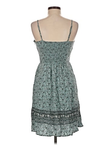 Old Navy Casual Dress (view 2)