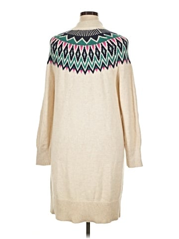 Old Navy Casual Dress (view 2)