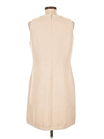 Elie Tahari Casual Dress (view 2)
