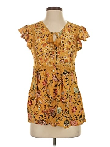 True Craft Short Sleeve Blouse (view 1)