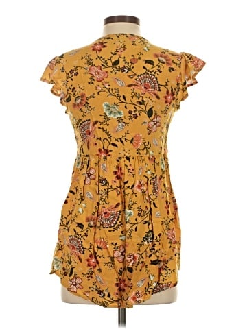True Craft Short Sleeve Blouse (view 2)