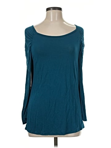 t.la 3/4 Sleeve T-Shirt (view 1)