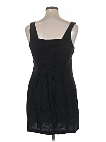 Old Navy Sleeveless Top (view 2)